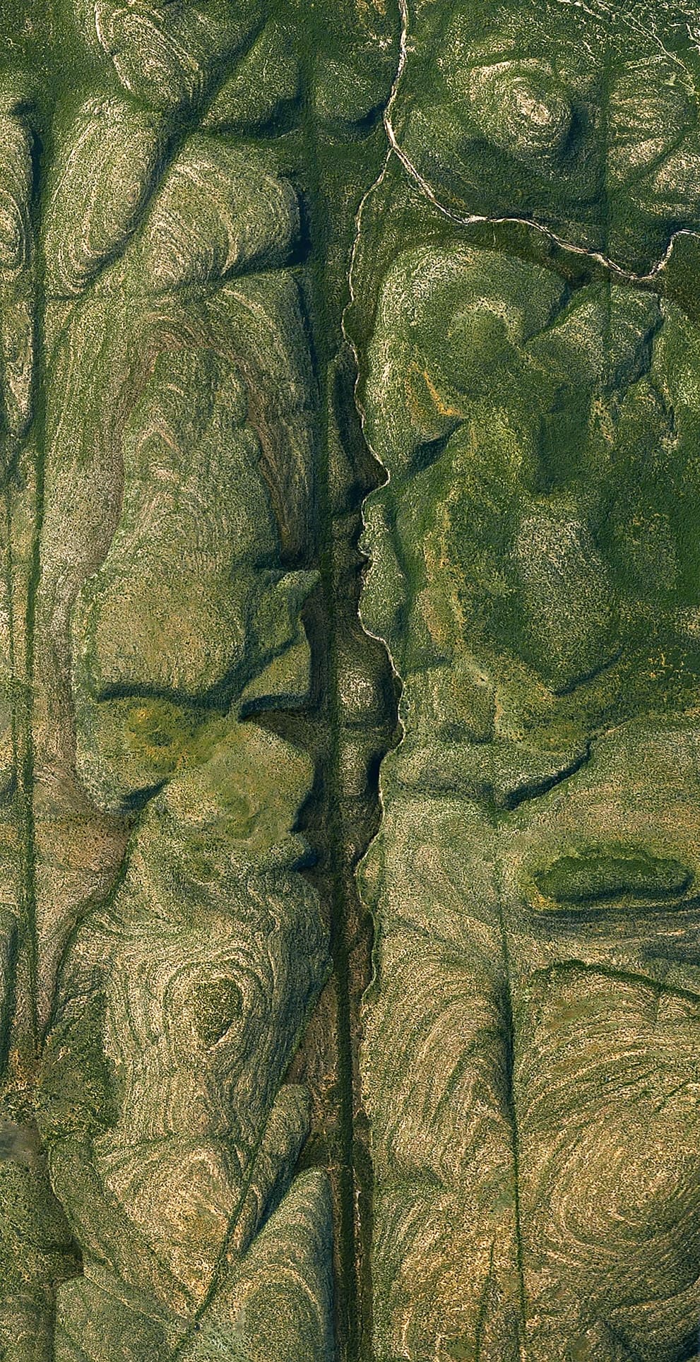 EARTH PORTRAIT 18 SOUTH AFRICA, 2015, CM 70×36, edition of 9